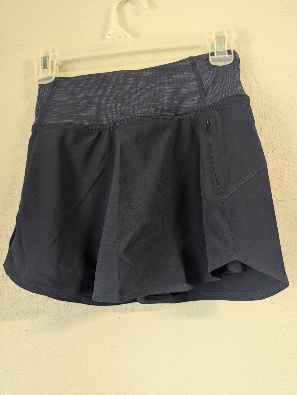 Outdoor Voices Hudson 4" Skort with Zip Pocket XXS Navy Outdoors Athletic NWT